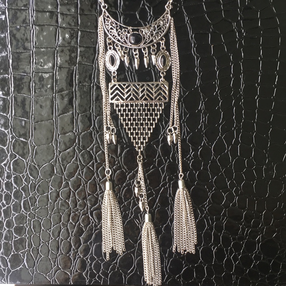 Silver Bijoux statement necklace